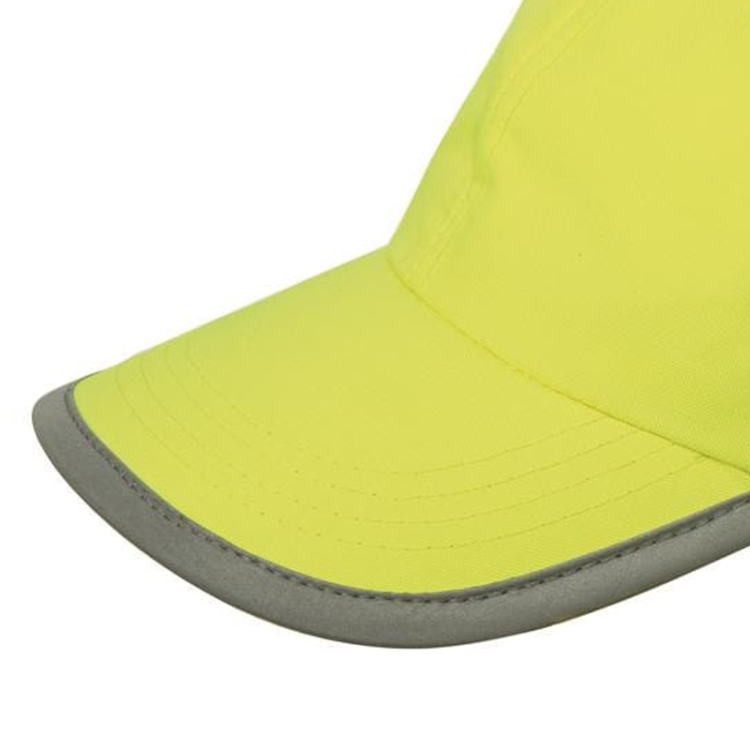 czapka-zolta-z-odblaskami