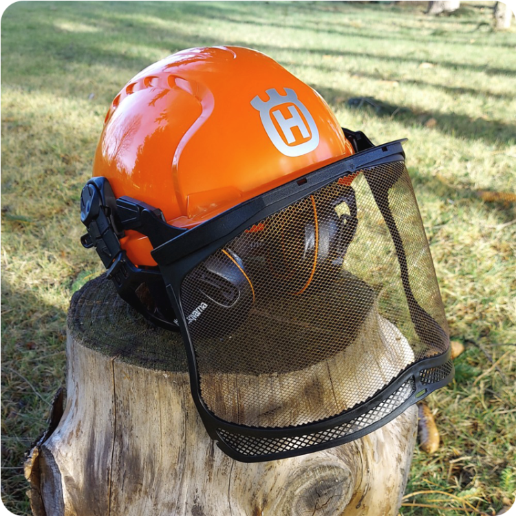 kask-lesny-classic-dla-pilarza-husqvarna