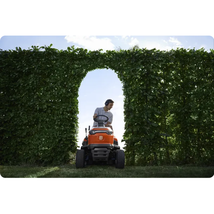 traktor-ogrodowy-TC112-Husqvarna-10.png