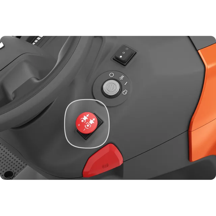traktor-ogrodowy-husqvarna-15.png