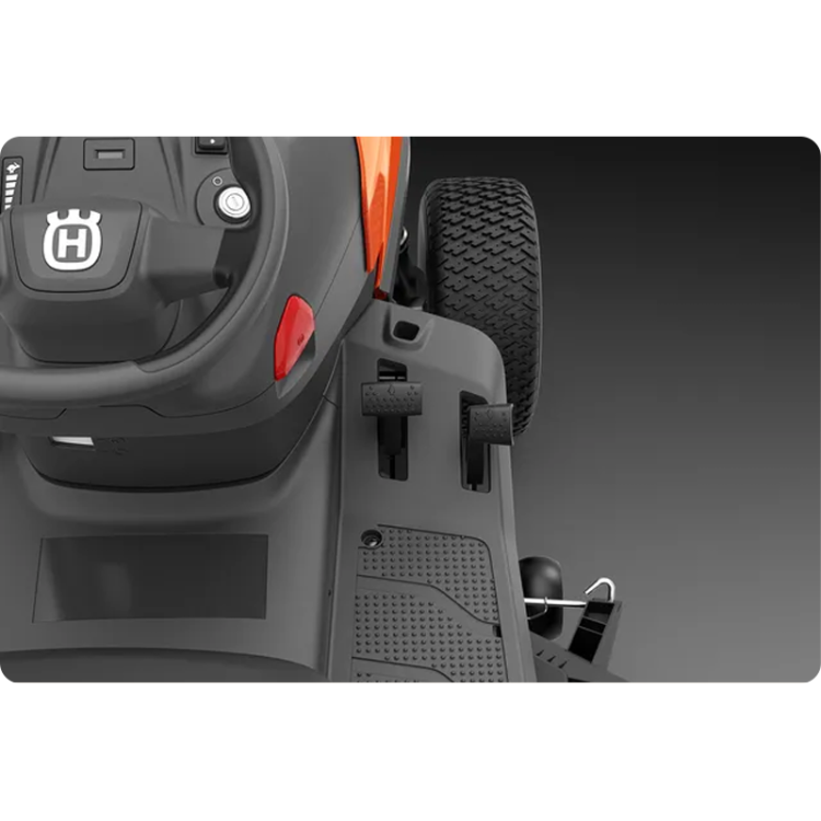 traktor-ogrodowy-husqvarna-7.png