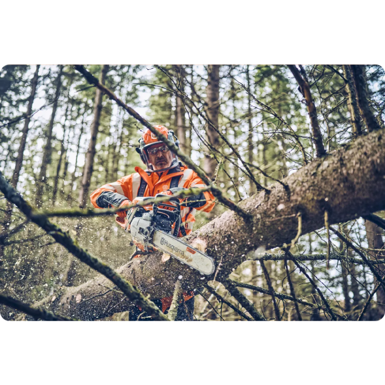 pilarka-husqvarna-562-XP-G-Mark-II   (8).png