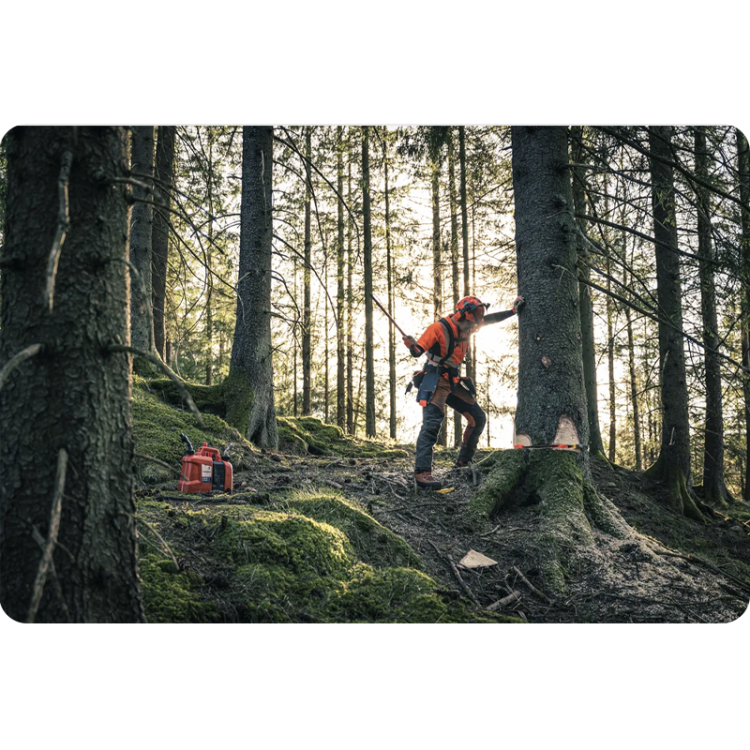 pilarka-husqvarna-572-XP-G (15).png
