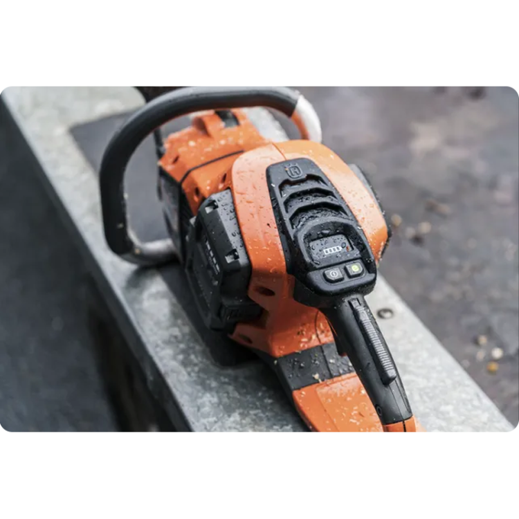 pilarka-husqvarna-435i (1).png