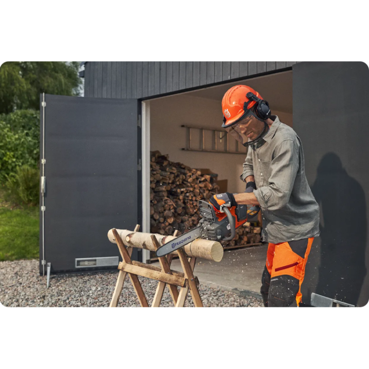pilarka-husqvarna-225i (13).png