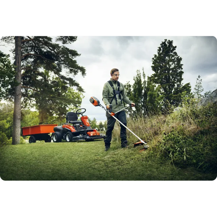 rider-Husqvarna-R200iX-AWD (6).png