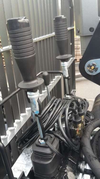 d85a482c1e417237451dd114643ca17b