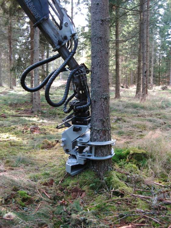 chwytak-ze -zintegrowana-pila-lancuchowa-model-Hypro-fg45-intertel.jpg