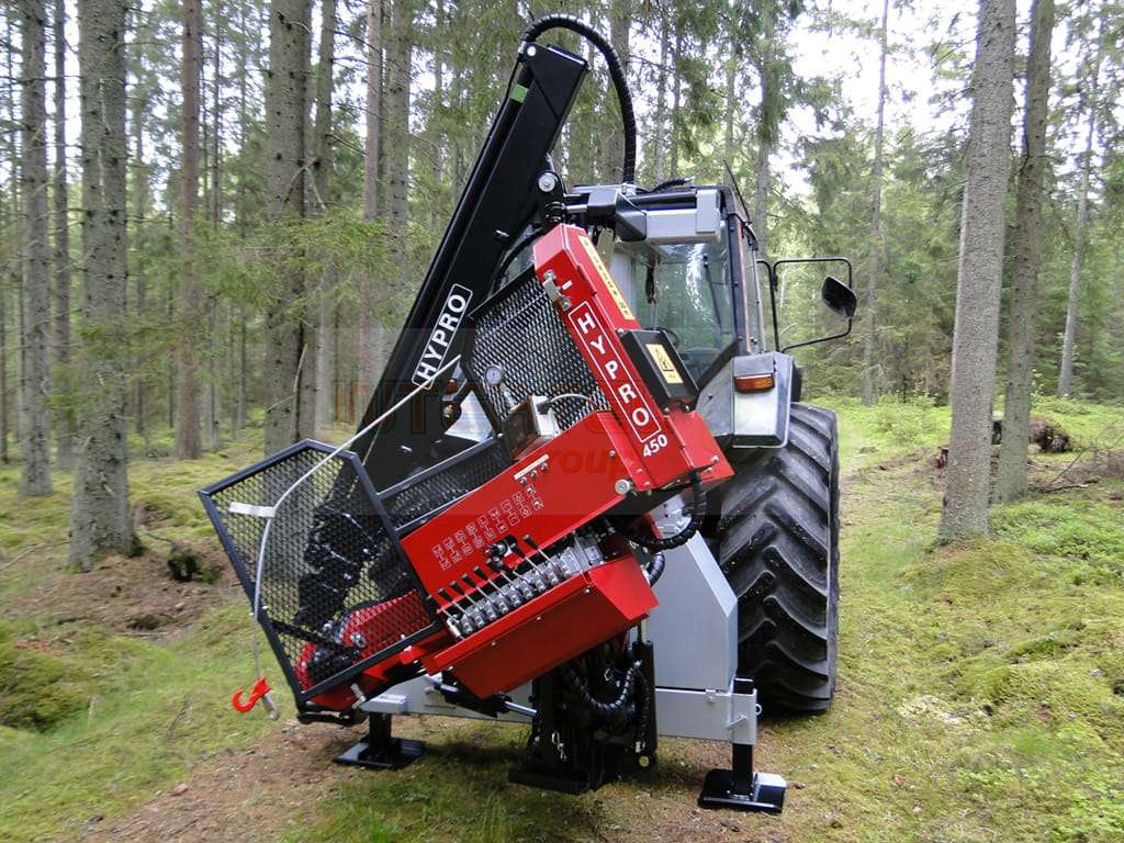 procesor-lesny-hypro-450-xl-z-zurawiem-6-m-intertel.jpg