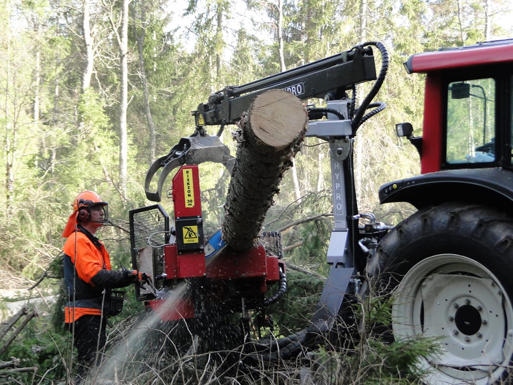 procesor leśny hypro 450 XL z żurawiem 4m